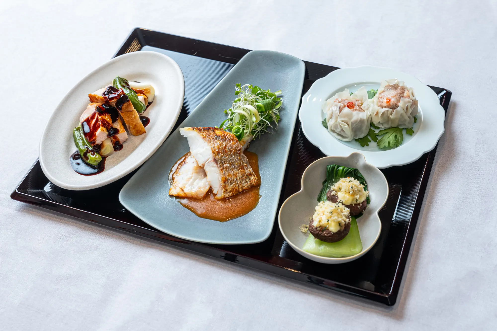 中華風御膳 - 白身魚、シュウマイ、チキン